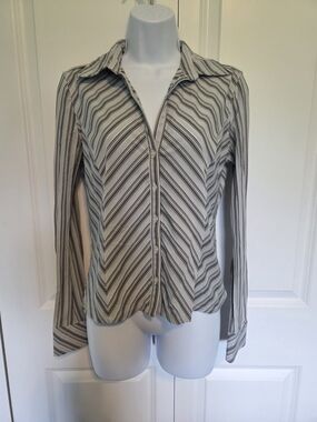 Express Diagonal Stripe Button-Down Shirt in Light Blue and Black